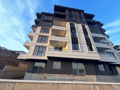 Truvadan ,bulvara Cephe Site İçi Lüx 2+1 Daire