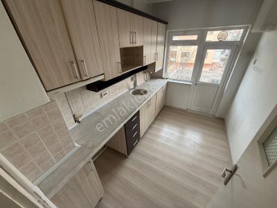 Rotadan Site İçi Manzaralı Merkezi Sistem Çift Balkon-yapılı 3+1