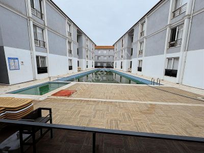 Karasu Çınar Gayrimenkulden Sıfır Yerden Isıtmalı Havuzlu 2+1