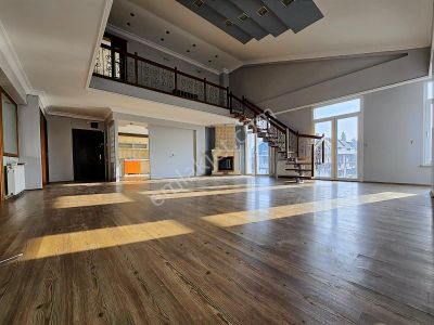 Zenith Real Estate Cengiz Topel Cd.'de Satılık 3+1 Dubleks Daire