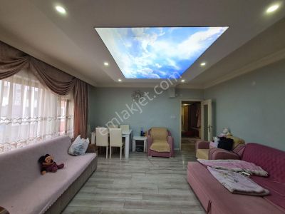 Sancaktepe Göbekte Acil Satılık Asansörlü 3+1 Daire Fırsatı