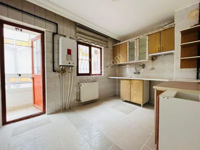 Tuzluçayır İlk Okulu Yakını Ara Katta Bağımsız 3+1 Satılık Daire !!!