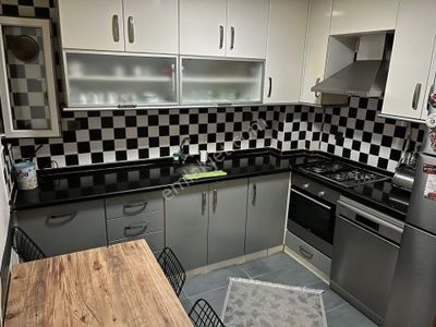 🏡teyfikiye Mahallesi🏡 ✅3+1 130m2 5 Katlının 3 Katı ❇️özelikli Petek Kombili