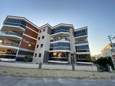 Kent Gayrimenkul'den Satılık 4+1 Mükemmel Daire