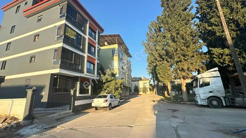 Emir Yapıdan Tek Daire Üzeri İzban Karşısı Daire