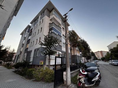 Tuna Gayrimenkul'den Satılık Gazi Mah. De Site İçerisinde Daire