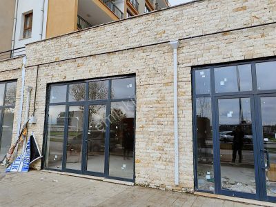 Mevlana Tokiler'de Satılık 197 M2 Dükkan - İşyeri