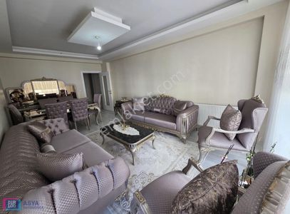 Dıalog Asya'dan Gölbaşı Caddesinde Satılık 3+1