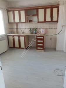 Balıkesir Bahçelievler.demirdağ Emlaktan Kiralık 2+1 Ara Kat Daire