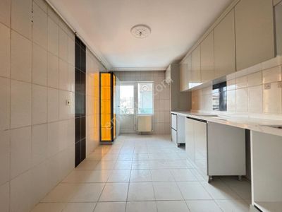 Bu Fiyat Kaçmaz! Yenilenmiş Arakat/120²asansörlü Kupon 3+1daire