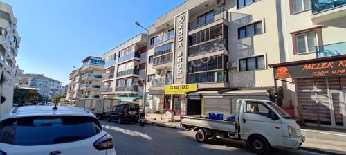 Kuşadası Ikıçeşmelık Okulu Karşısı Satılık Dükkan