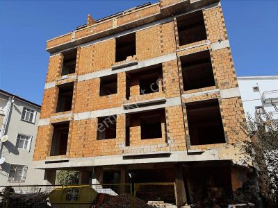 Körfez Yeniyalı Mahallesinde Sıfır Daireler