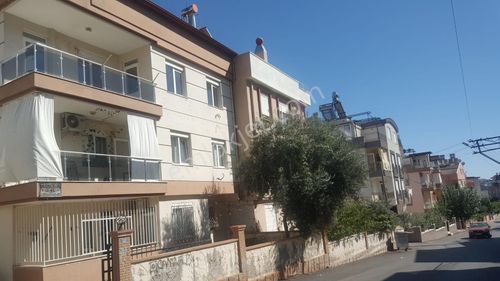 Barış Mah.kaymakamlık Arkası Katta 3+1 Dublex 150 M2 Daire