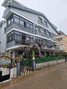 Didim Efeler Mah. Merkezi Konumdaki 2+1 Ful Eşyalı Dairemiz Satışdadır Binamız Asansörlüdür