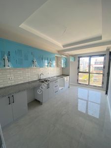 Sıfır Yeşil Mahalle'de 3. Kat Asansörlü Ebeveyn Banyolu Doğalgazlı Sıfır 3+1 Daire