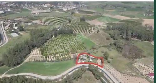 Aksu Karaöz Mah.tasarım Ev,yaşam-hobi Bah. Bulunan Satılık Arazi