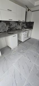 Esentepe Mahallesinde Satılık 2+1 Daire ; Yüzüncüyıl Okulu Eğitimciler Caddesi Yakını;