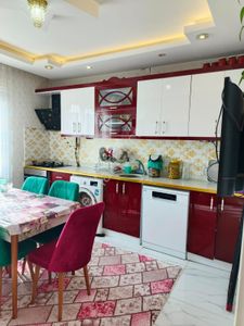 Bilge Emlaktan Cumhuriyetde Satlık 3+1 Daire