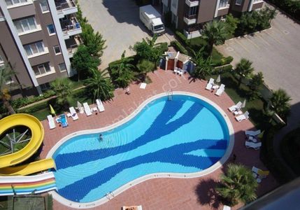 Antalya Konyaaltı Uncalı Çamlık Caddesi Satılık Havuzlu Güvenlikli Lüks Sitedr