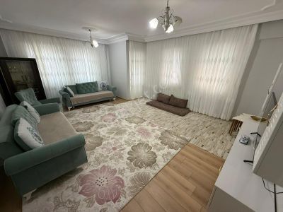 Uygun Emlak'tan Veysel Karanide.3. Kat 4 Oda Satılık Daire