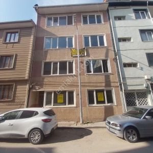 Anka Gm ' Den Cumartesi Pazarı Yakını 3+1 Arakat Satılık Daire