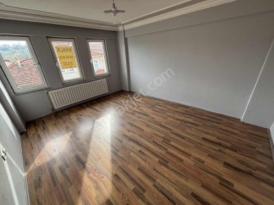 2+1 110 M2 Site İçi Kurumlara Yakın Depozitosuz Kiralık Daire