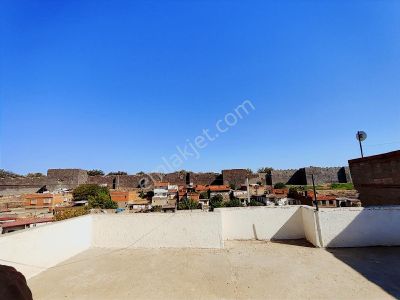 Eski Hal'de 2 Katlı Müstakil Teraslı Ev