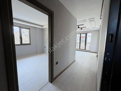 Tapu Masrafı Yok!! Tramvaya 600 Mt İskanlı Oturum Var! 1+1