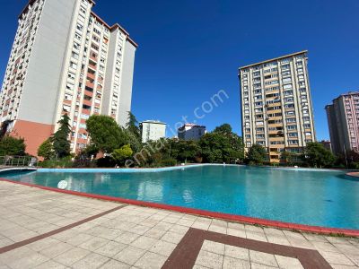 Bizimkent Sitesinde Tadilatlı Masrafsıztemiz 3+1 Kiralık Daire