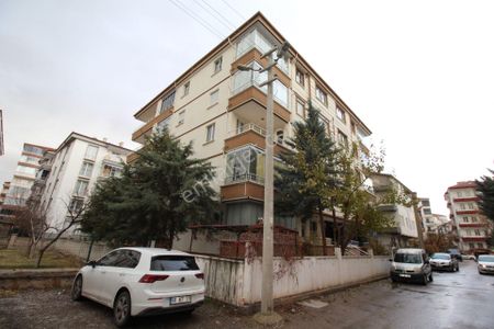 Aksaray Paşacık Mahallesinde Kiralık 3+1 Daire