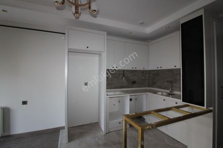 Aslan'dan Site İçi Havuzlu Merkezi Konum Da Lüx 1+1