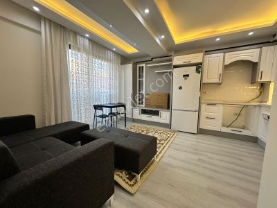 Zeki Emlak'tan Muradiye'de Sıfır Eşyalı Kiralık 1+1 Daire