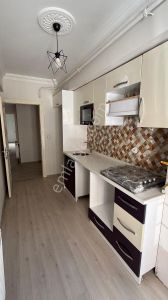 Bulvar Emlaktan Kiralık Merkezi Konumda Ebeveyn Banyolu 3+1daire