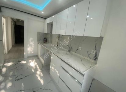 Namlı'dan Şirinyer Cadde Üzeri Sıfır Tadilatlı 3+1