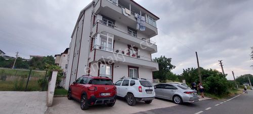 Başiskele Yeşilyurt Mahallesinde 2+1 Satılık Çatı Dubleks Daire