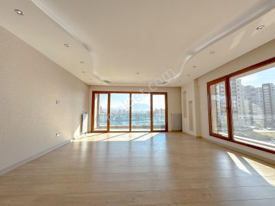 Kiralık Ultra Lüks 5+1 Odalı 300m2 Daire