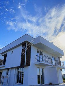 Konut-Villa