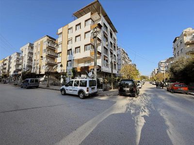 Kent Gayrimenkul'den Ara Kat Şehir Merkezinde Kiralık Daire