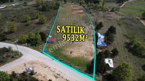 Tokdemir Gayrimenkul'den Hayriye Köyünde Harika Tarla