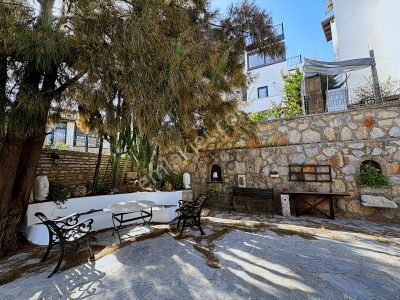 Bodrum Torba Da Deniz Manzaralı Kiralık Bahçeli Villa