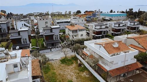 Ege Yorum Emlak'dan Gümüldür'de Denize Yakın 4+1 Villa