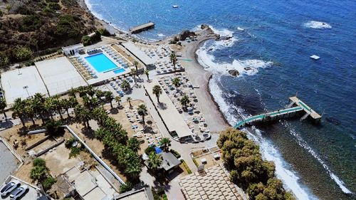 Bodrum Yalıkavak Plajlı Site Deniz Manzaralı Satılık Villa