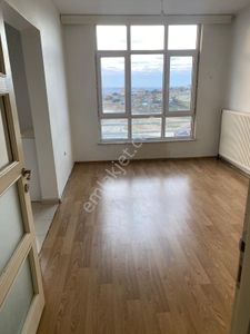 Nezih Emlak'tan Kayaşehir 1.bölgede 2+1