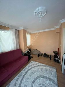 Ümraniye Çakmak Tavukçuyoluna Yakın Ayrı Mutfak 1+1