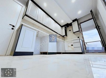 Arsenden Bayramyerine Yakın Şehir Manzaralı 3+1 Satılık Dubleks