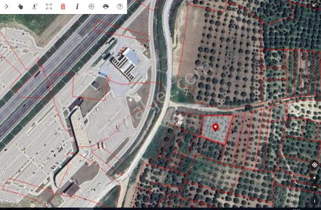 Manisa Akhisar Ballıcada Izmır Istanbul Otobanına En Yakın Satılık Tarla