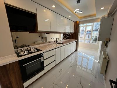 Etimesgut Topçu Mh 3+1 Bağımsız Katta Lux Yapılı Dairee