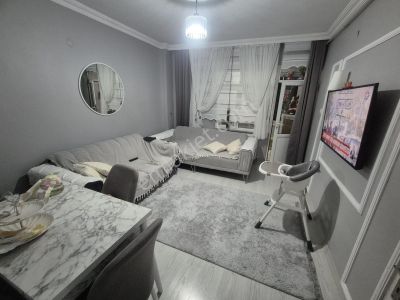 Yılmaz Emlak'tan Mehmet Akif Mahallesinde Satılık 2+1 2.kat