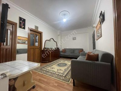 Altınşehir Mah. Tavukçu Yoluna İkinci Bina Arakat 3+1 Satılık