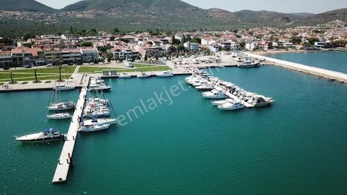 Rw Nefes'ten İskele Mahallesinde Denize 400 Metre Mesafede Arsa